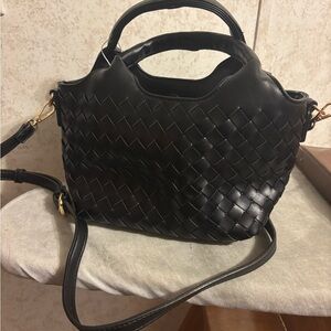 Urban Expressions Black Woven Shoulder Bag